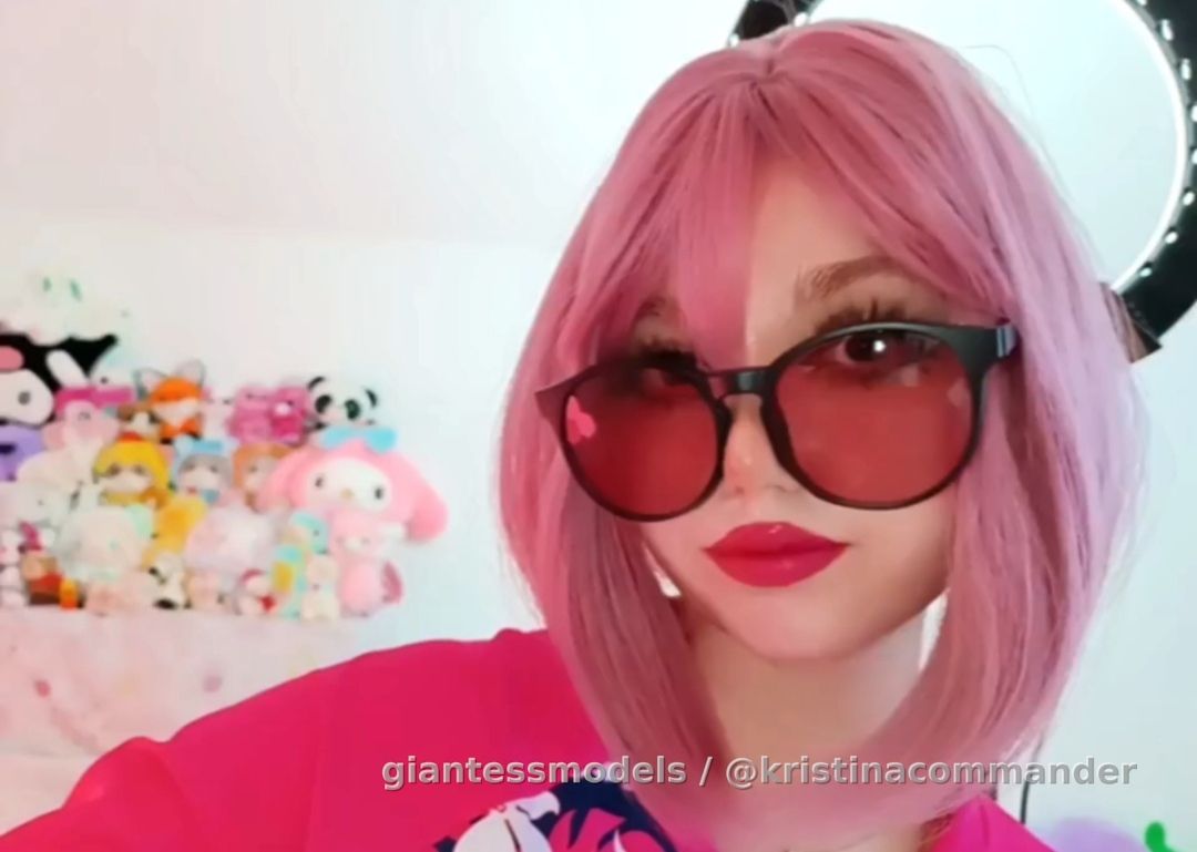 Throat cosplay ( video 1 min) 