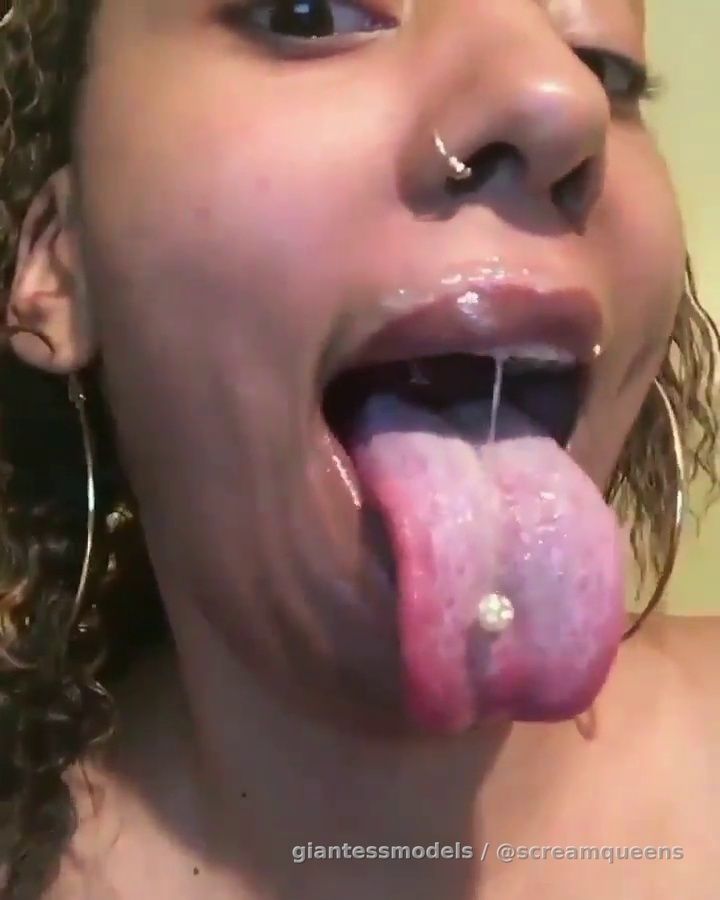 Juicyyy Sloppy Lipss + Wiet Tongue Viewz