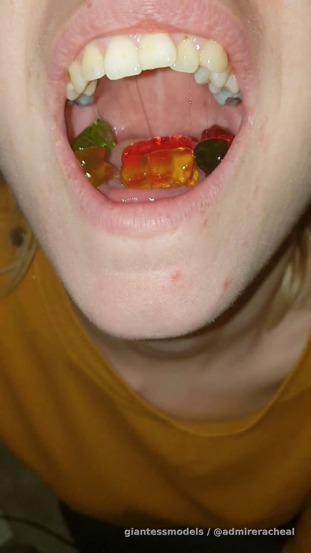 Multiple gummy swallow