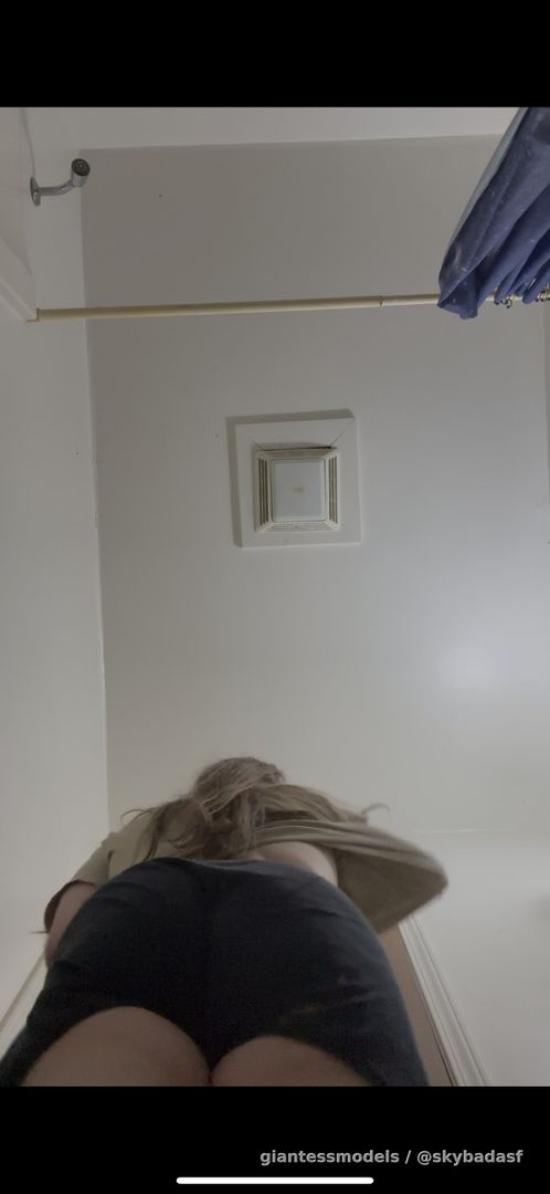 did i really just catch you spying on me while i'm changing? hope you enjoy going down my throat you tiny little pathetic thing 👄😏 