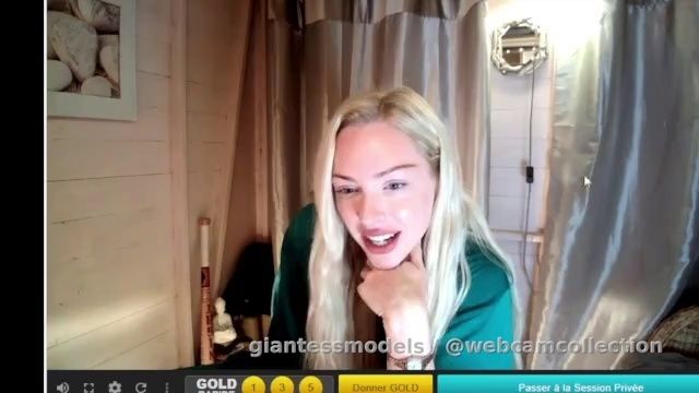 Cam Girl 14

100 Likes to Unlock