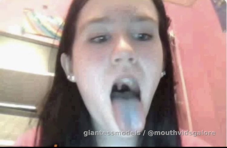 Old Omegle Video 289: Far View Tour