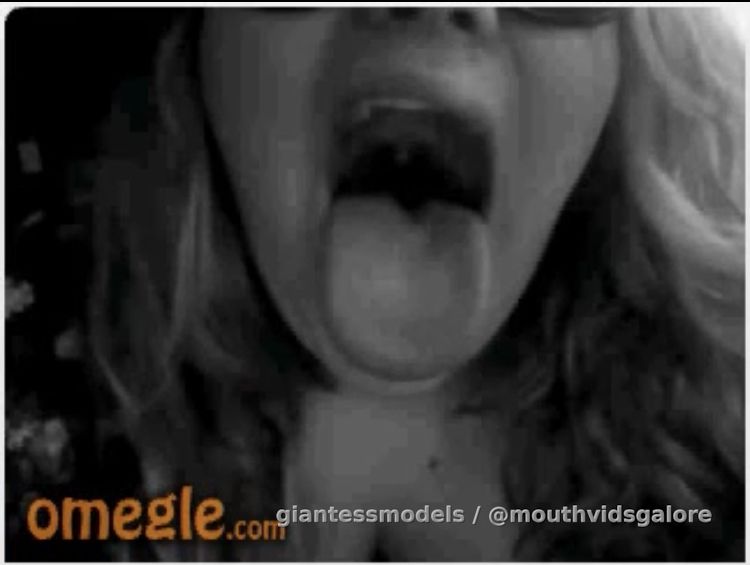 Old Omegle Video 325: Far View Tour (Big Tongue and Throat!)