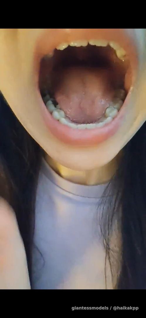 Thai girl feet and show her mouth pov