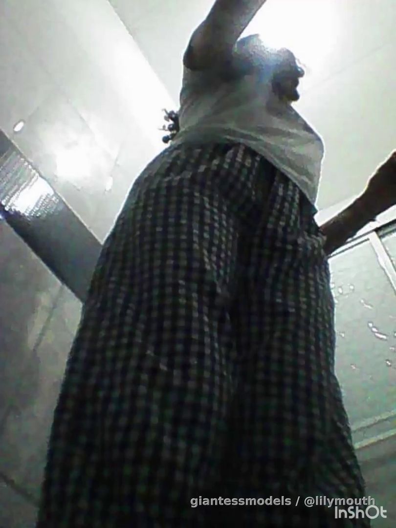 Endoscope throat tour