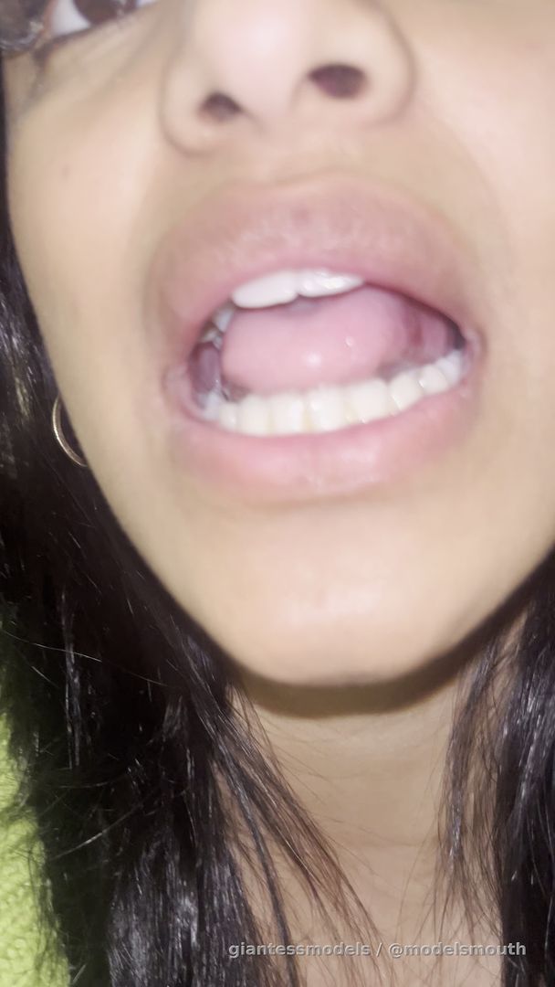 @isabellagelle Up Close Tour