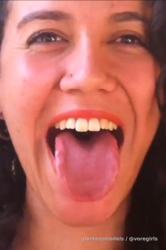 Latina swallows 4 fish in a row. 