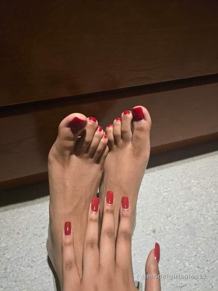 💋