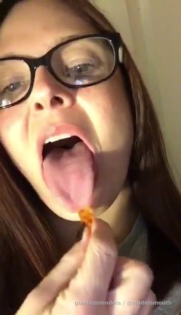 Megan Far View Gummy Vore

75 Likes & 6 Comments to Unlock