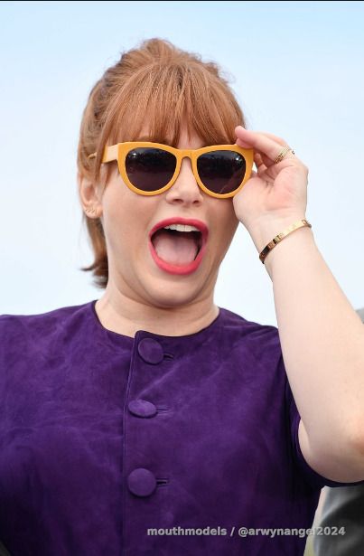 Bryce Dallas Howard 
