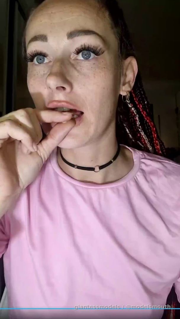 Amelia Far View String Vore

50 Likes & 20 Comments to Unlock