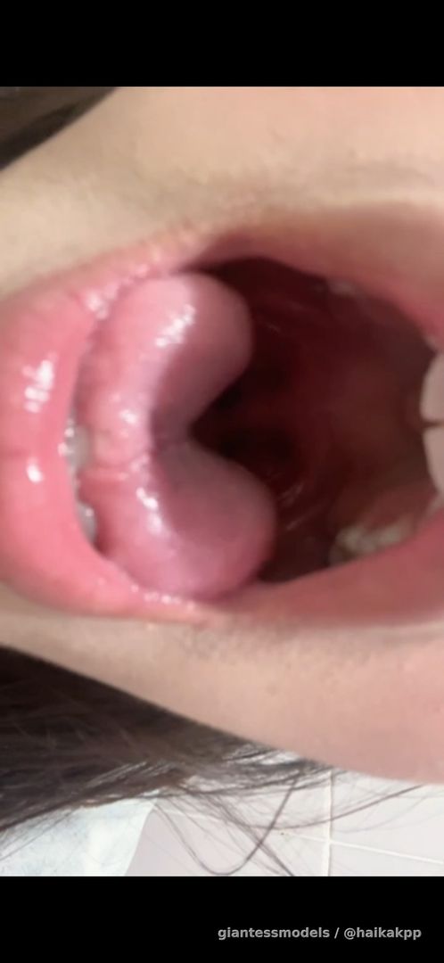 Thai Chubby girl vore u pov