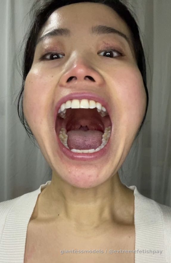 gagging with finger