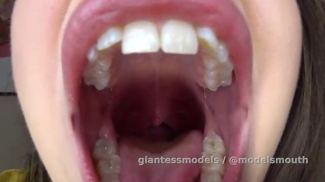 Merry Sweeat Up Close Tour

125 Likes to Unlock