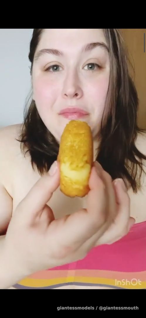 Other big cake swallowed by Bbw