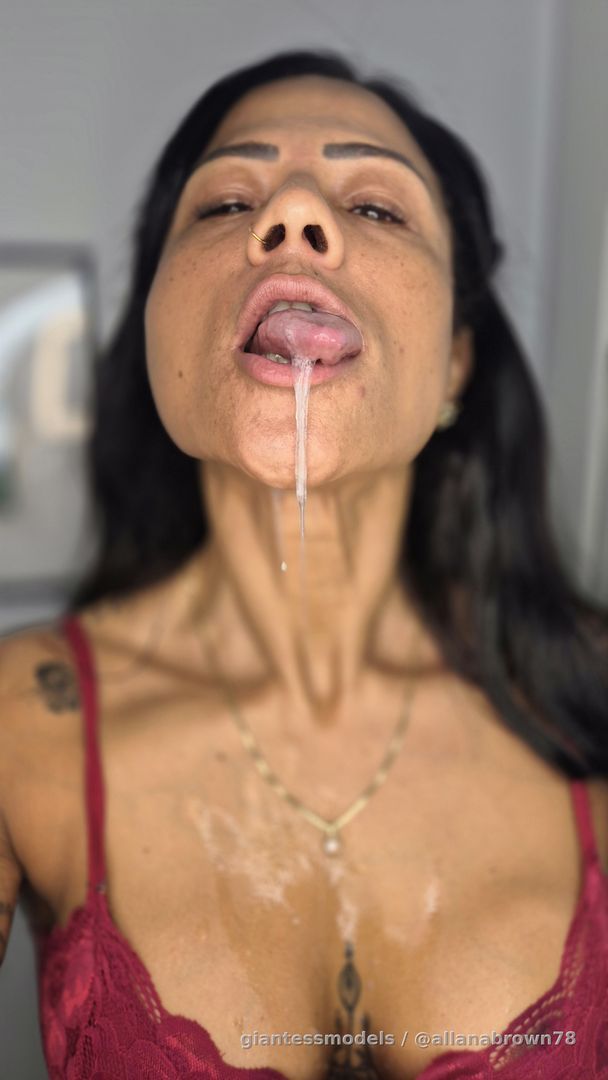 I love sloppy BJ (dildo)🤤🤤 

It was a custom request, simple on paper… but once I started, it turned into something else. I stopped thinking about the camera and just followed the moment—slow, messy, a little too into it. By the end, it didn’t feel like a request anymore… just something I genuinely enjoyed doing.