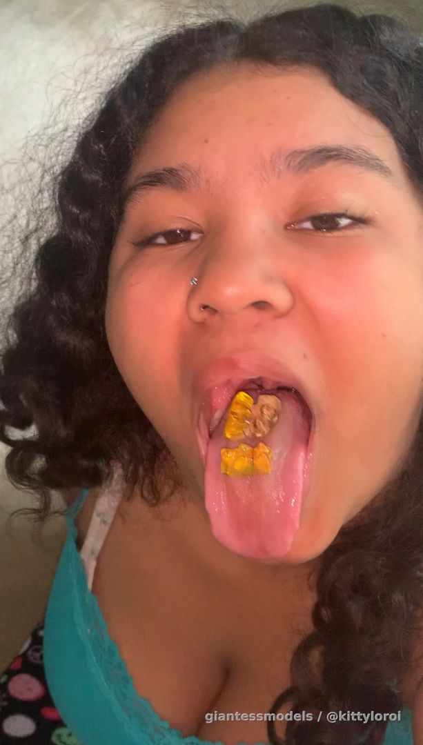 POV: (Group by group)15 gummies teased and digested by Kitty.Belly (Play afterwards)