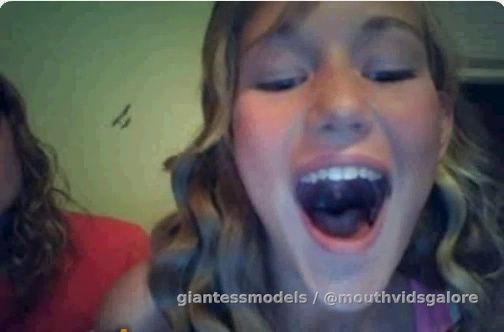 Old Omegle Video 115-Far View Tour