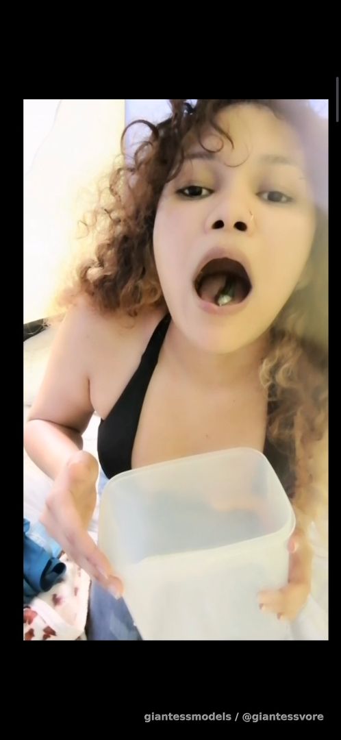 Cute latina swallow whole multiple fishes