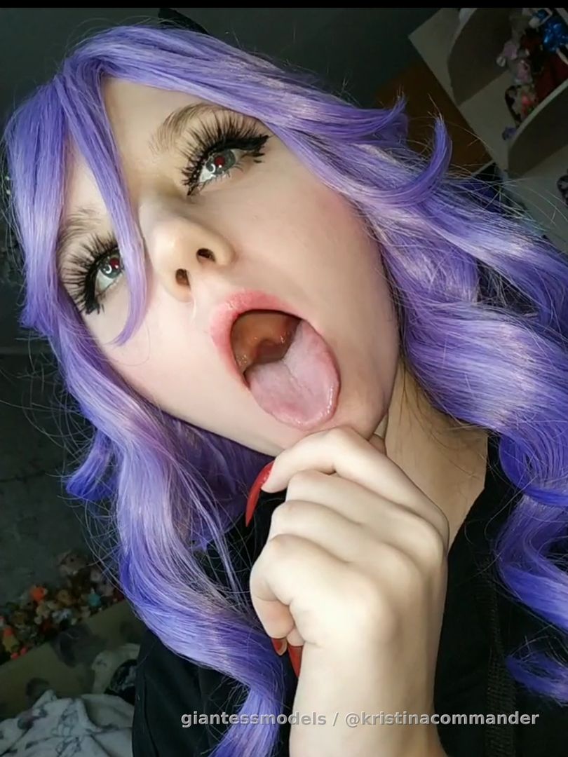 Throat demon (video 1 min) / cosplay 