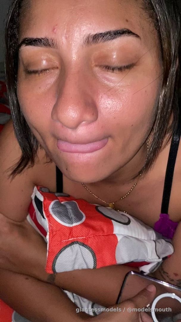 Andrea Deepthroat Tour