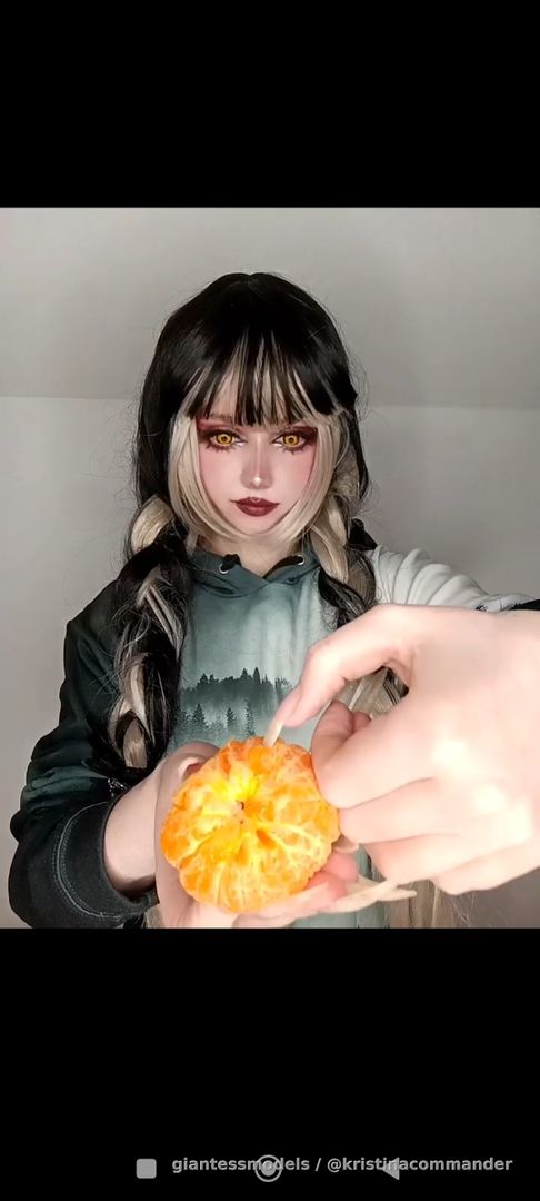 Cutting + destroy  mandarina with long natural nails cosplay  (video 1 min) 