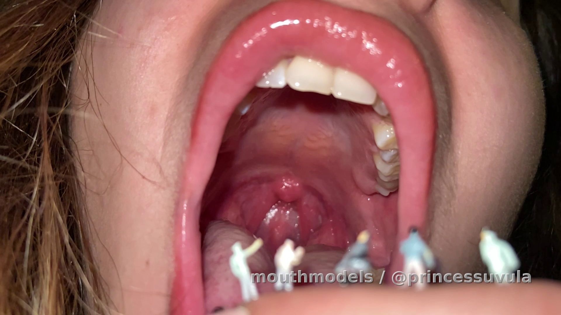 Tiny vore