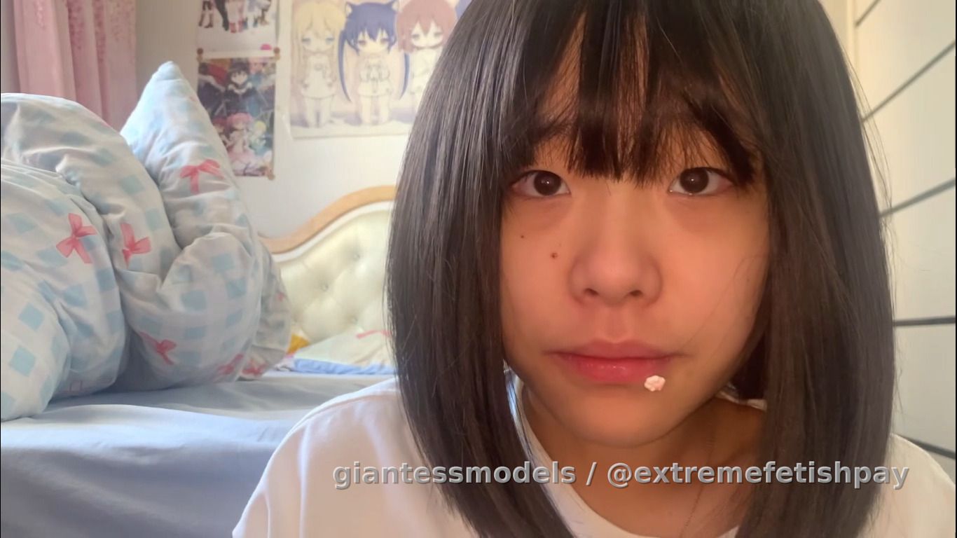 gagging with open mouth