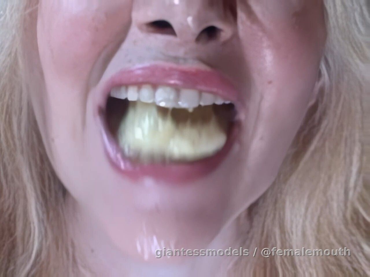 Banana -> sexy mouth -> mush. Elegant, natural eating cycle of a sexy female mouth doing what she was made to do - mushing!