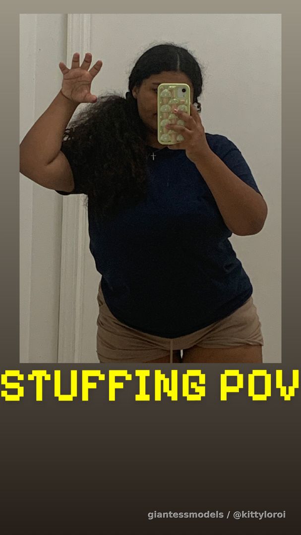 Eating dinner and snacks🤭❣️ candy, chicken and fries 