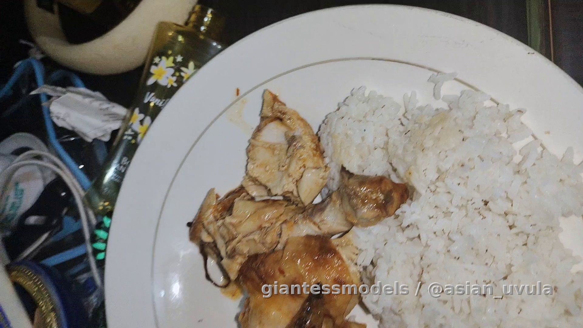 I vore ants with food