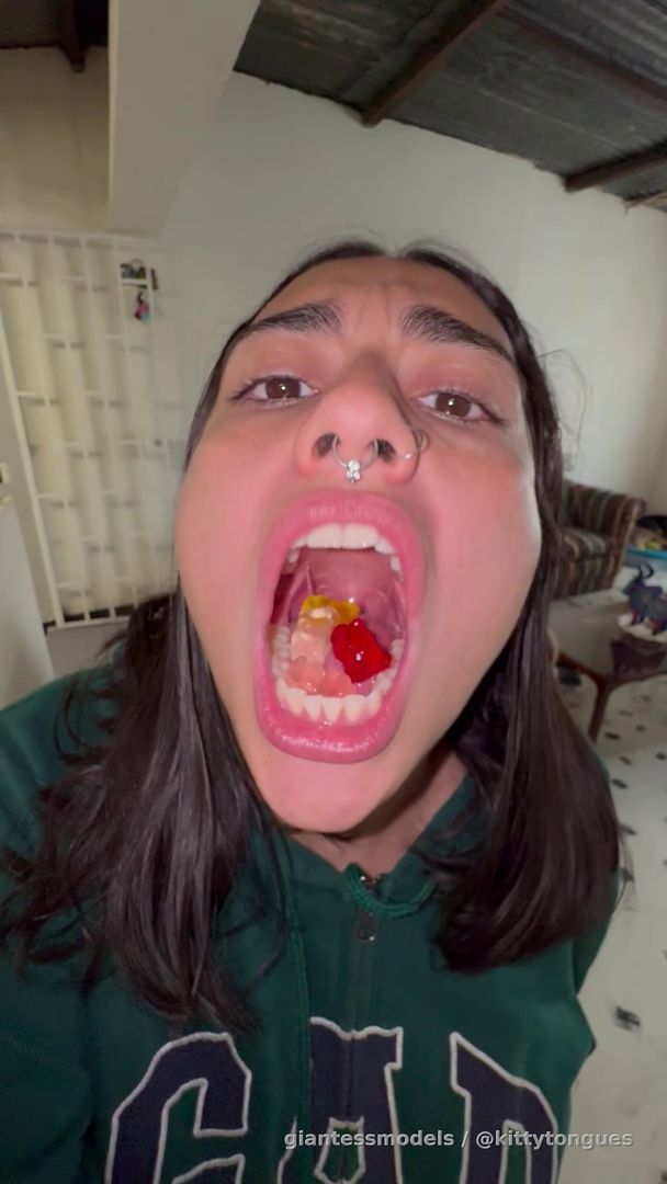 Swallowing a family of gummies