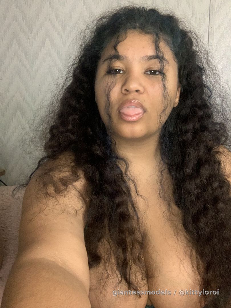 I love yall 🩷🤌🏽
Check out my collabs~