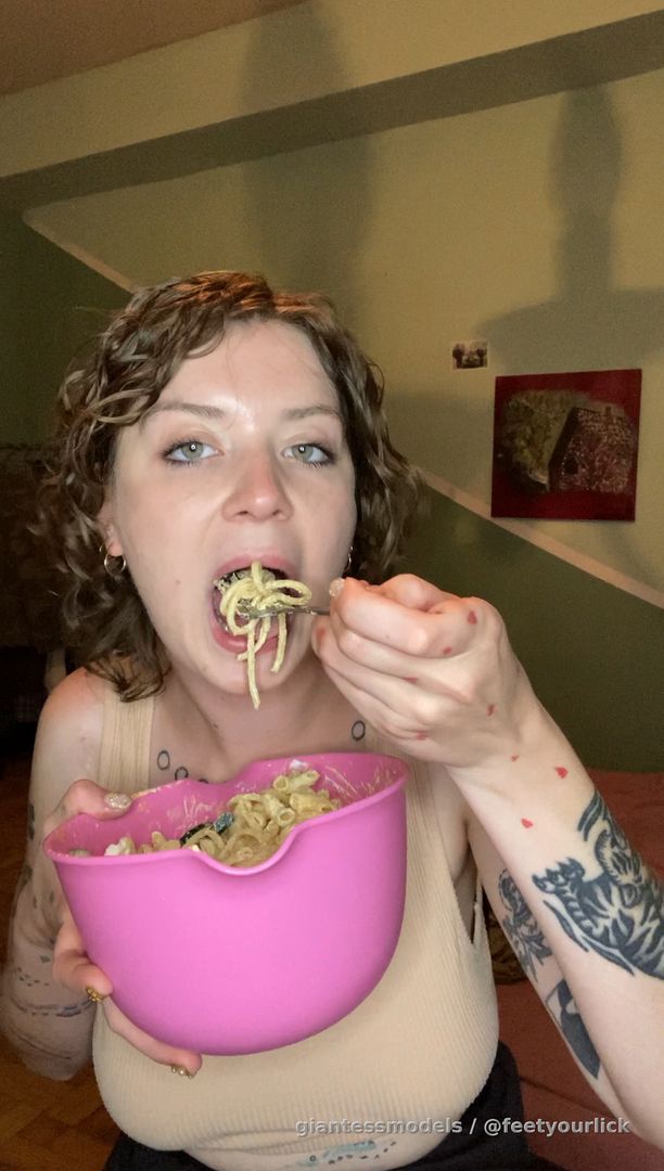 Eating pasta and swallowing 3 pinkies