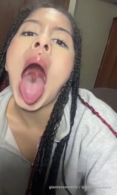 Nastyyy Wet Phat Tongue Out Uvula Viewz