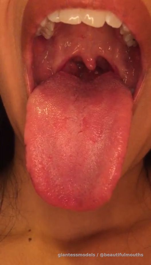 25 yo mouth and tongue tour