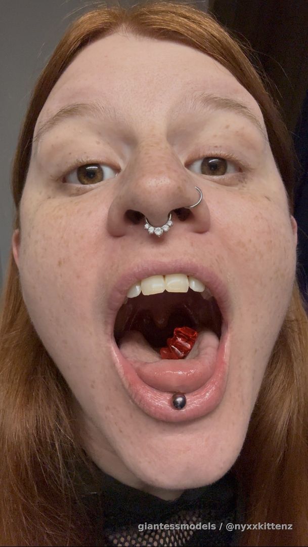 ♥️ Watch me swallow 3 gummy victims whole! Some moaning and dialogue ♥️