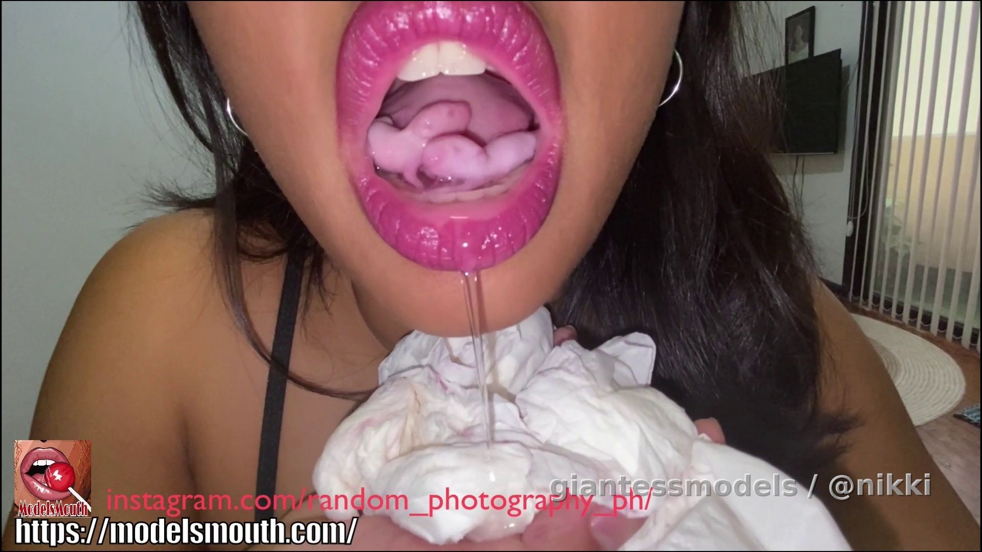 Pinkie vore 3