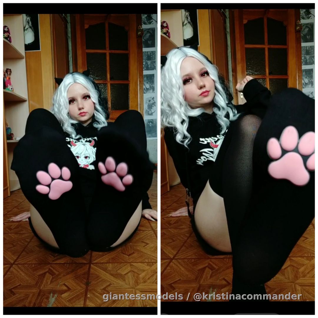 Feet in black socks (video 1 min)