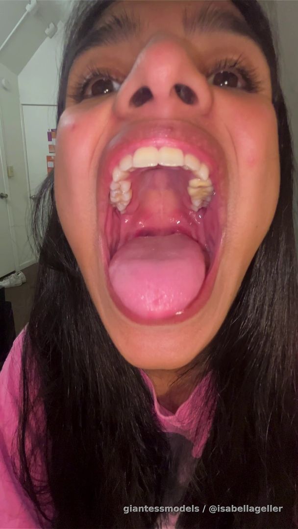 New Gummy vore video