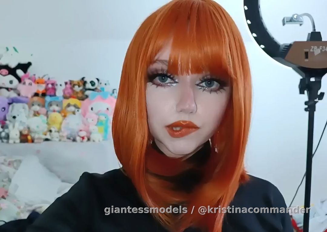 Cosplay throat (video 1 min) 