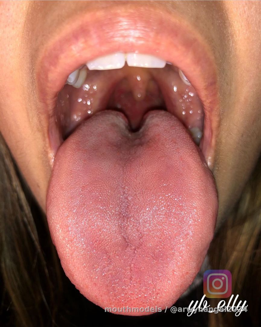@giantessyellowball 