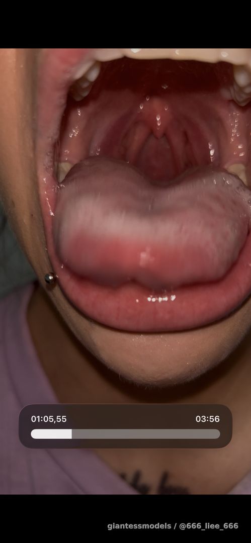 Uvula, Throat, bubbles, saliva, long tongue🤤🫣👅