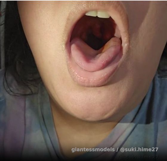 Dildo sucking fun and candy play~