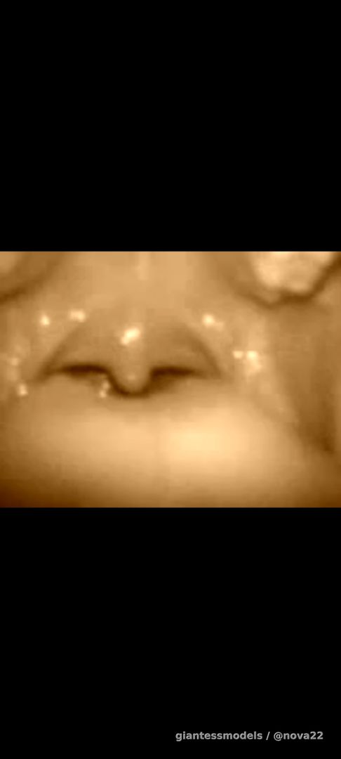 YT 2008 SheLoves Vore Gummy Bear Gulping n Moaning