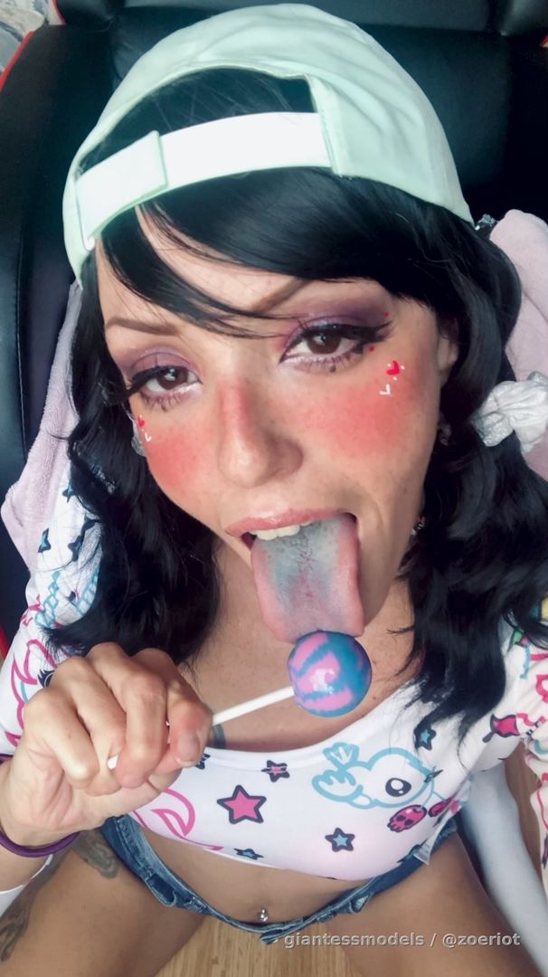 Daddy's little fuckdoll spitty JOI