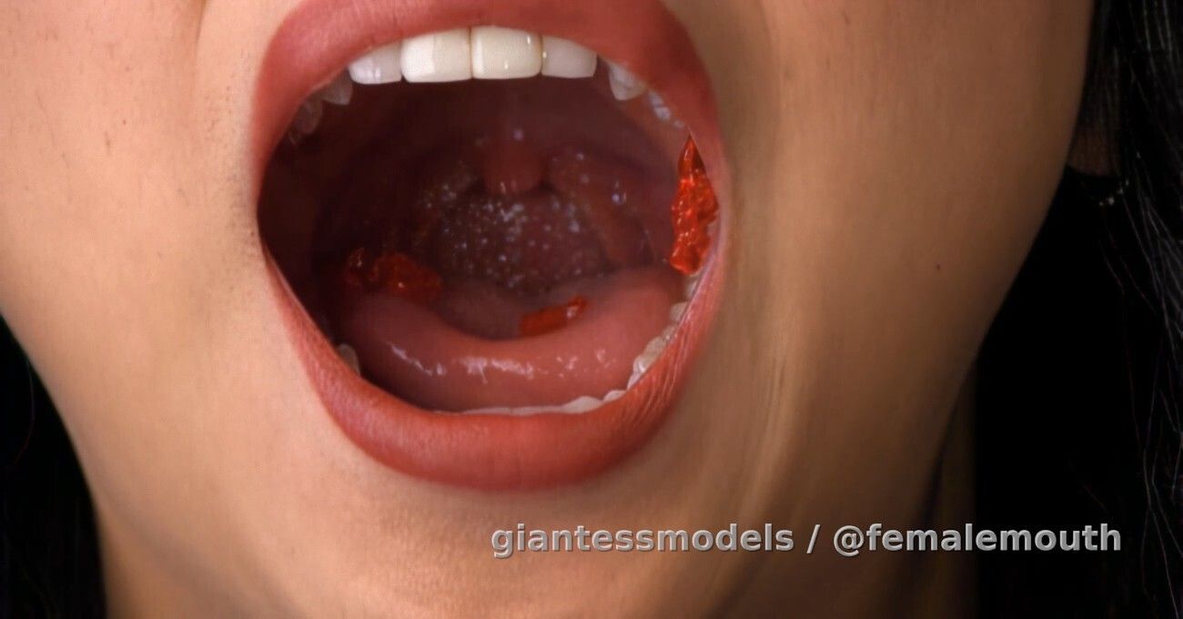 Sharp Teeth Chewing Gummies - 60fps