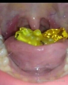 ANT VORE, multiple Ants gulped and digested alive together with gummy bears.