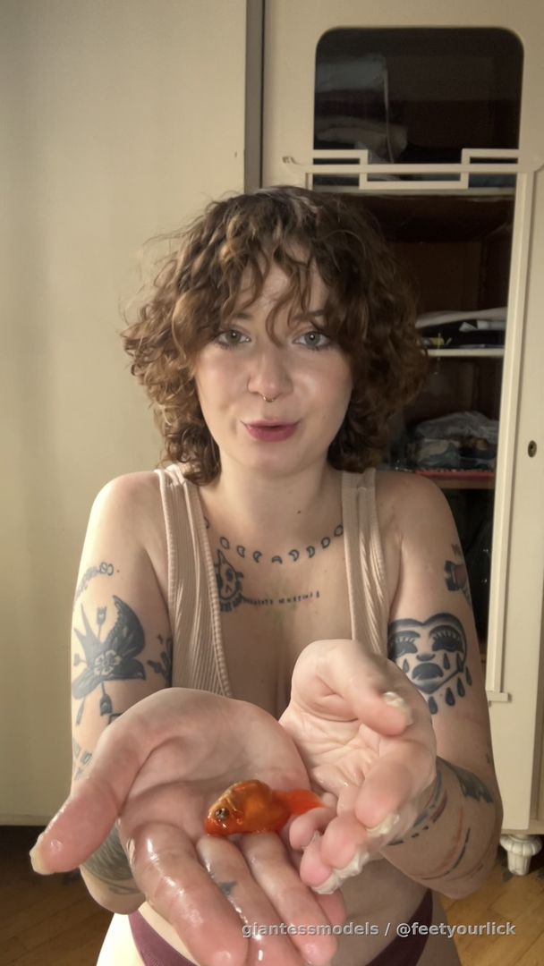 Fish vore with body playing and a lot of my belly ❣️