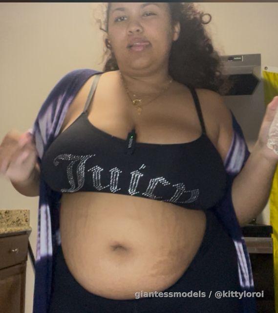 Prepping food |Belly Worship|